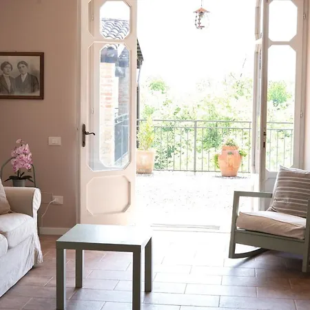 Holiday home Casa Borgo Bosco By Italita Mombaruzzo